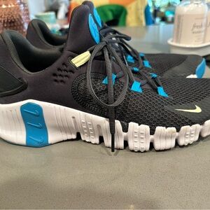 Men’s Nike Metcon Free 5